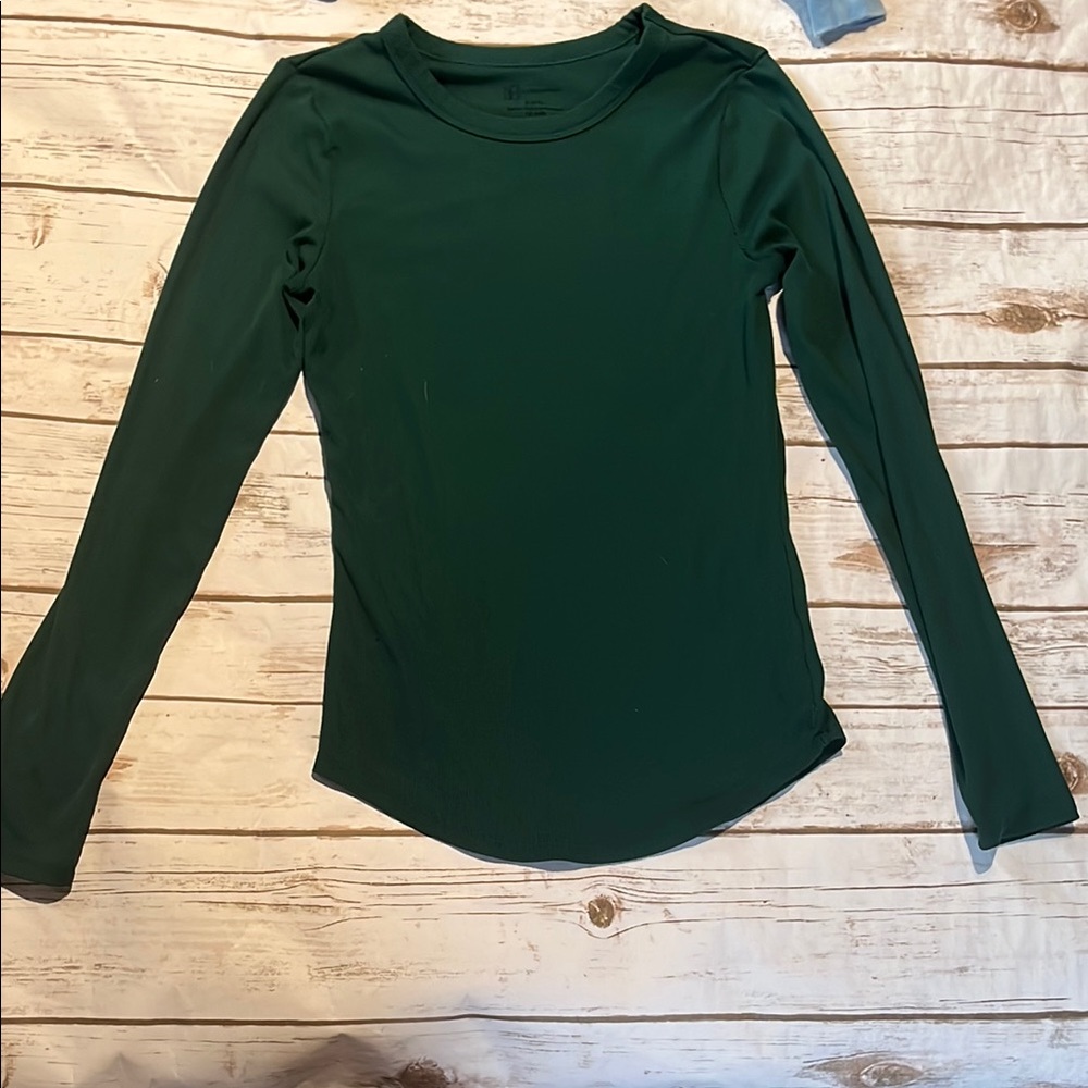 No Boundaries Green Fitted Long Sleeve Tee